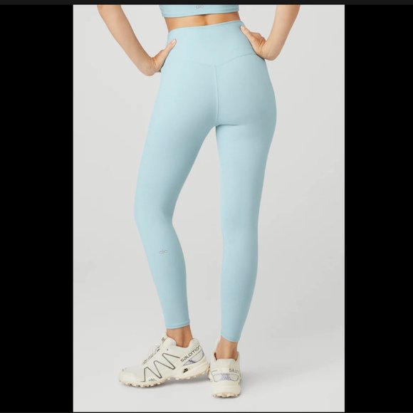 ALO WARM AIRBRUSH HIGH-WAIST NOCTURNE FLEECE LEGGING CHALK BLUE - Picture 2 of 7